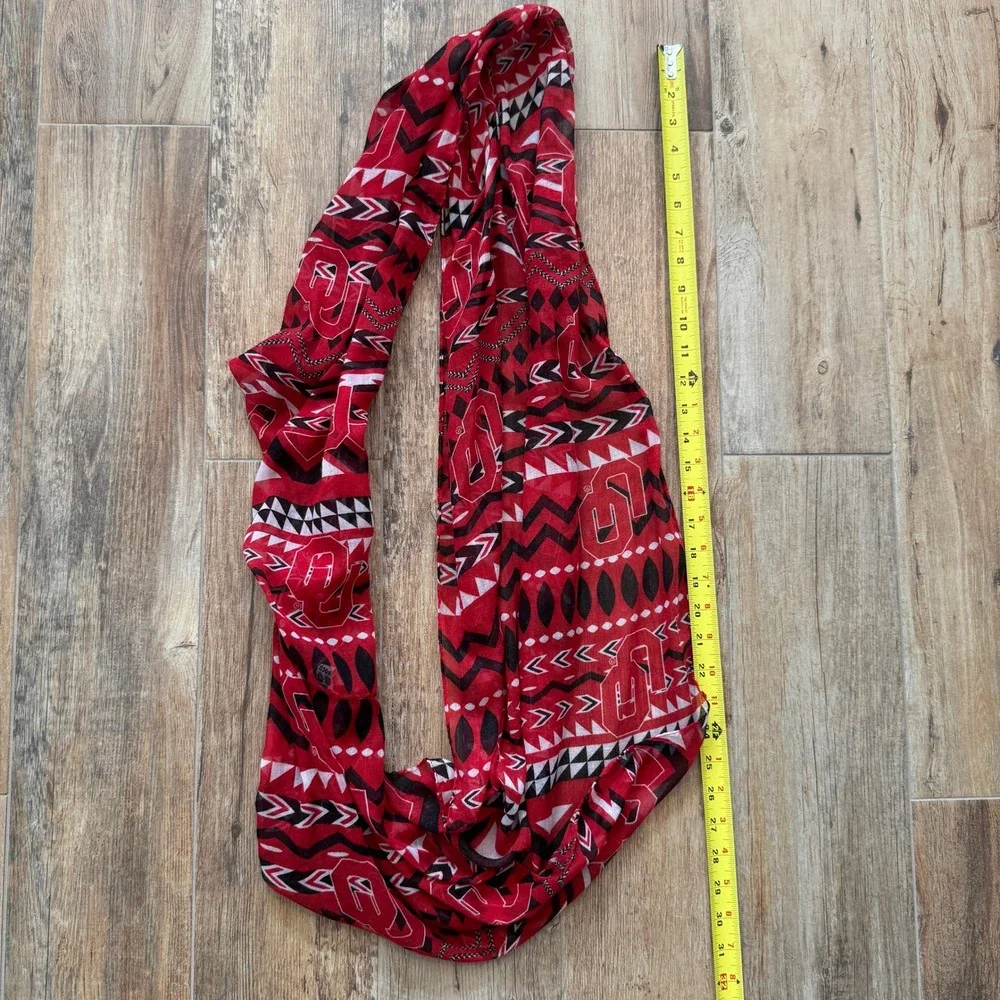 Oklahoma Sooners OU Red Black White Geometric Logo‎ Infinity Loop Scarf